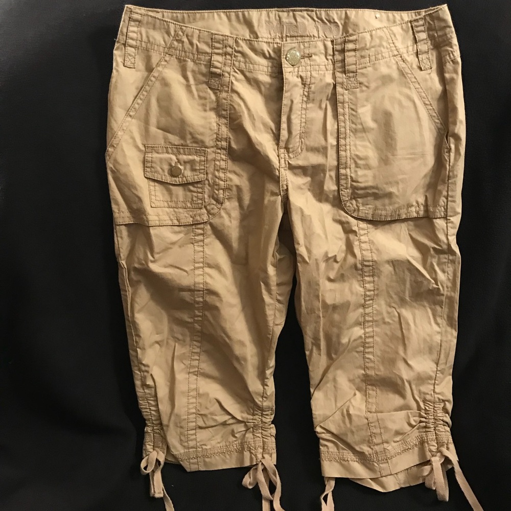 Limited Too khaki Capris